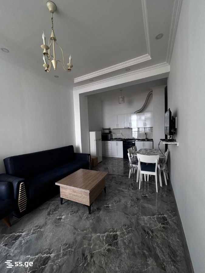 D. Mamuladze st. 6 - 3 rooms