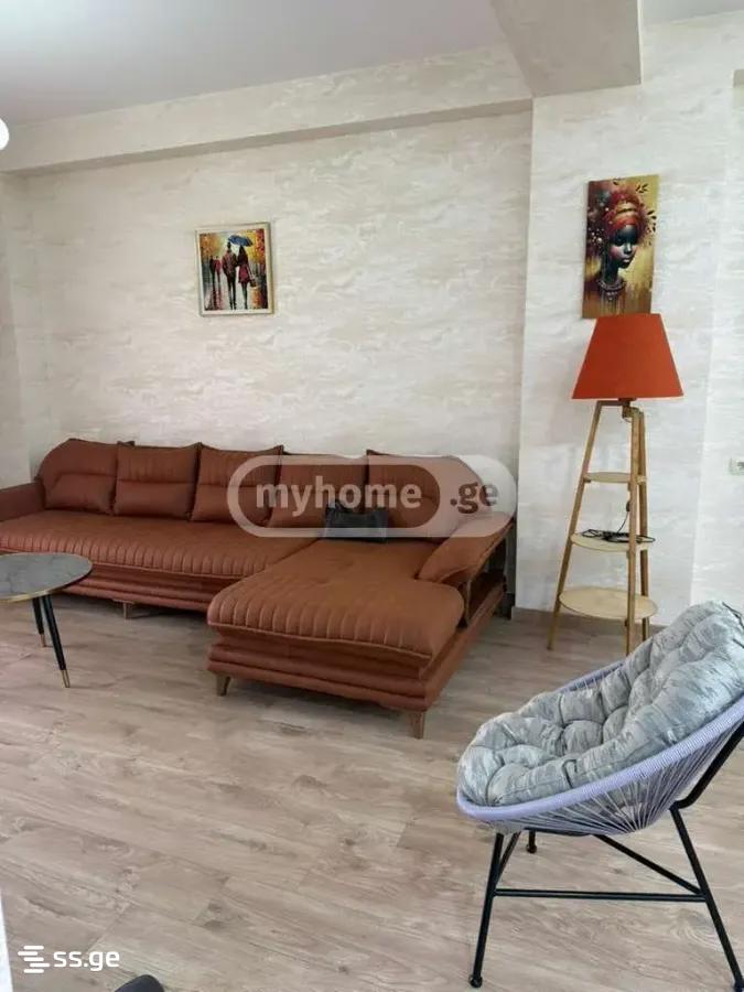 chkondideli st. 36 - 2 rooms