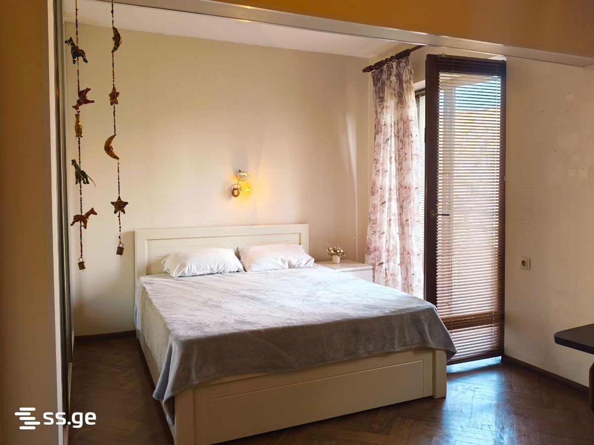 Gotua st. 20 - 3 rooms