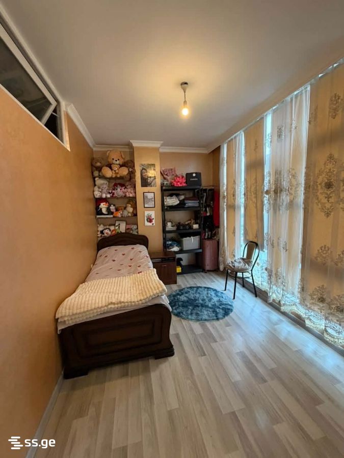 24 - 4 rooms