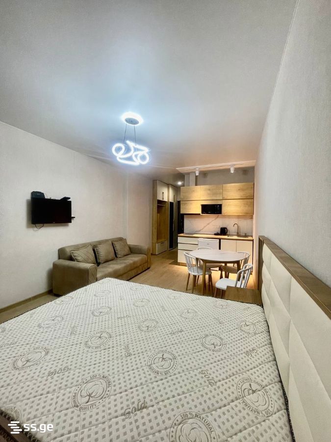 10 - 1 rooms