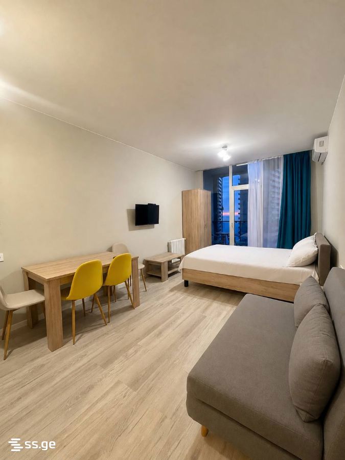 10 - 1 rooms