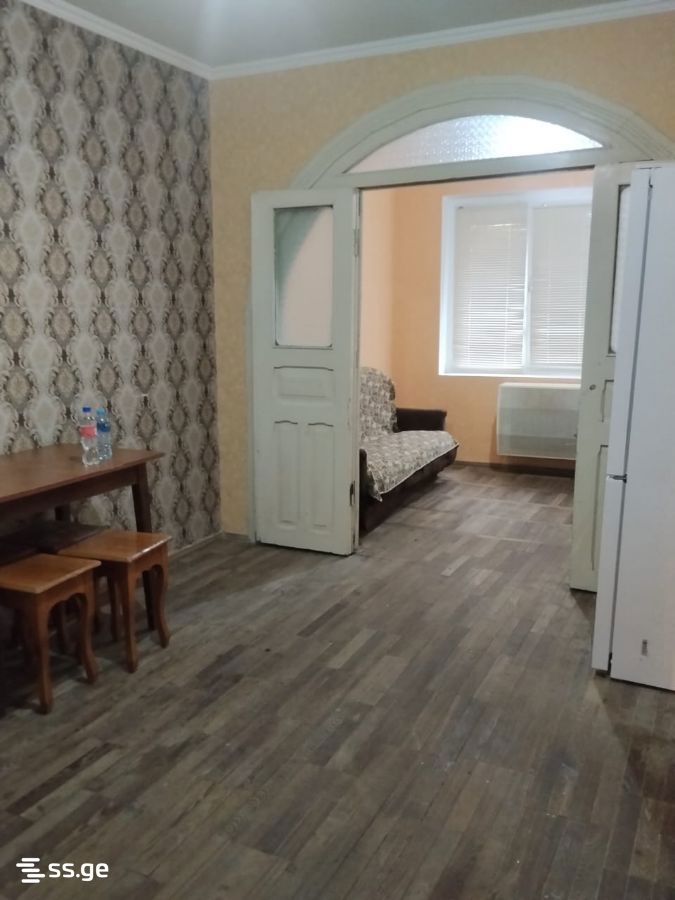 2/3 - 4 rooms