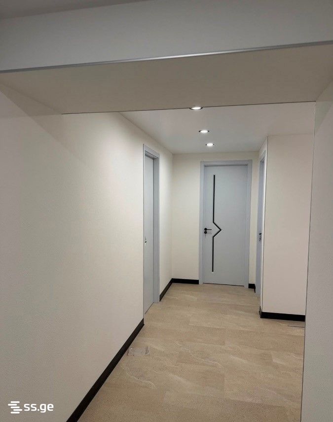 aslanidi st. 12 - 5 rooms
