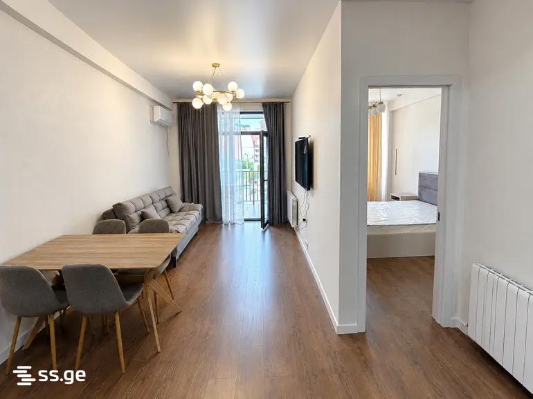 Bronshteini st. 5 - 2 rooms