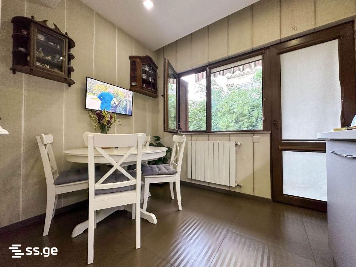 Bolkvadze st. 1 - 4 rooms