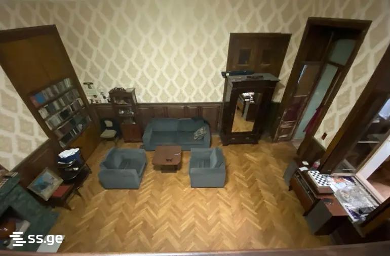 lermontov st. 3 - 5 rooms
