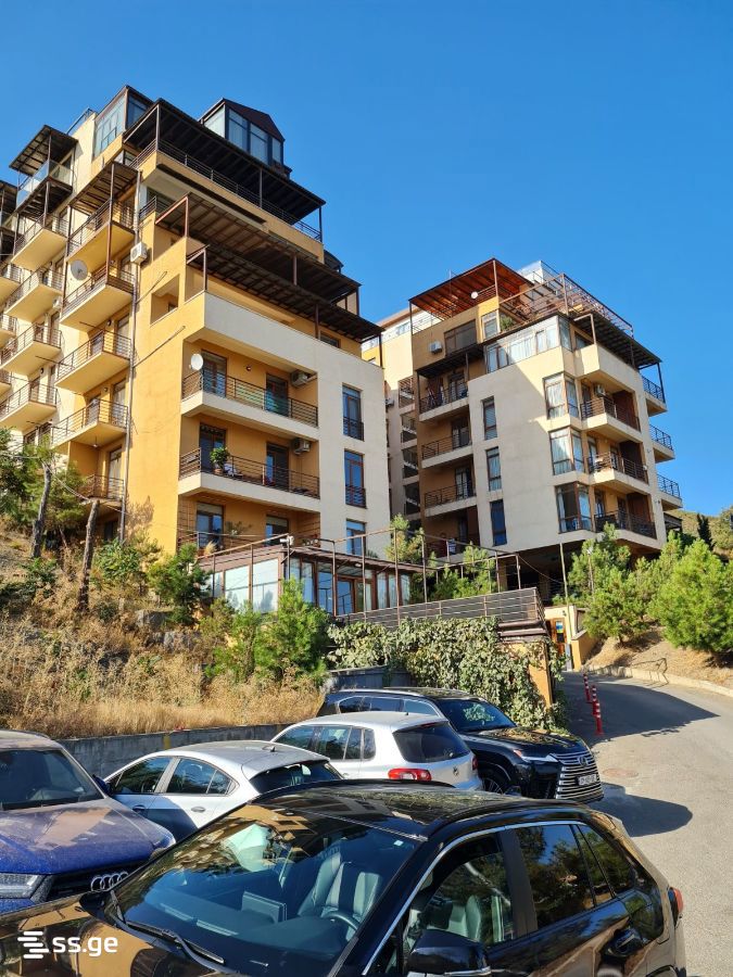 r. japaridze st. 28 - 3 rooms