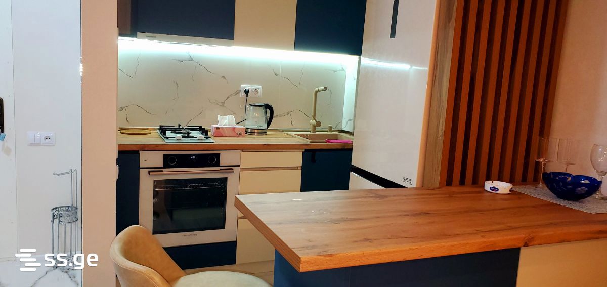 Abashidze-Orbeliani st. 70 - 2 rooms