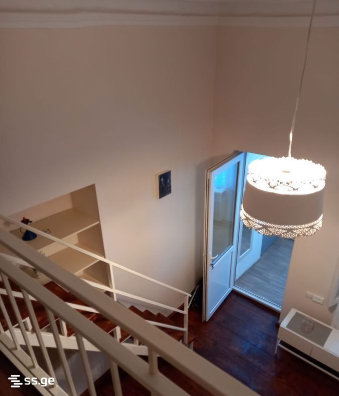 kipiani st. 1 - 1 rooms
