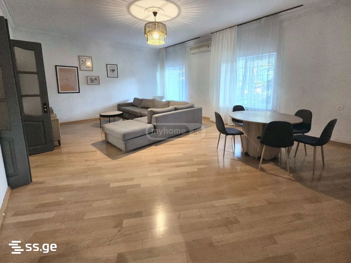 baratashvili st. 2 - 4 rooms