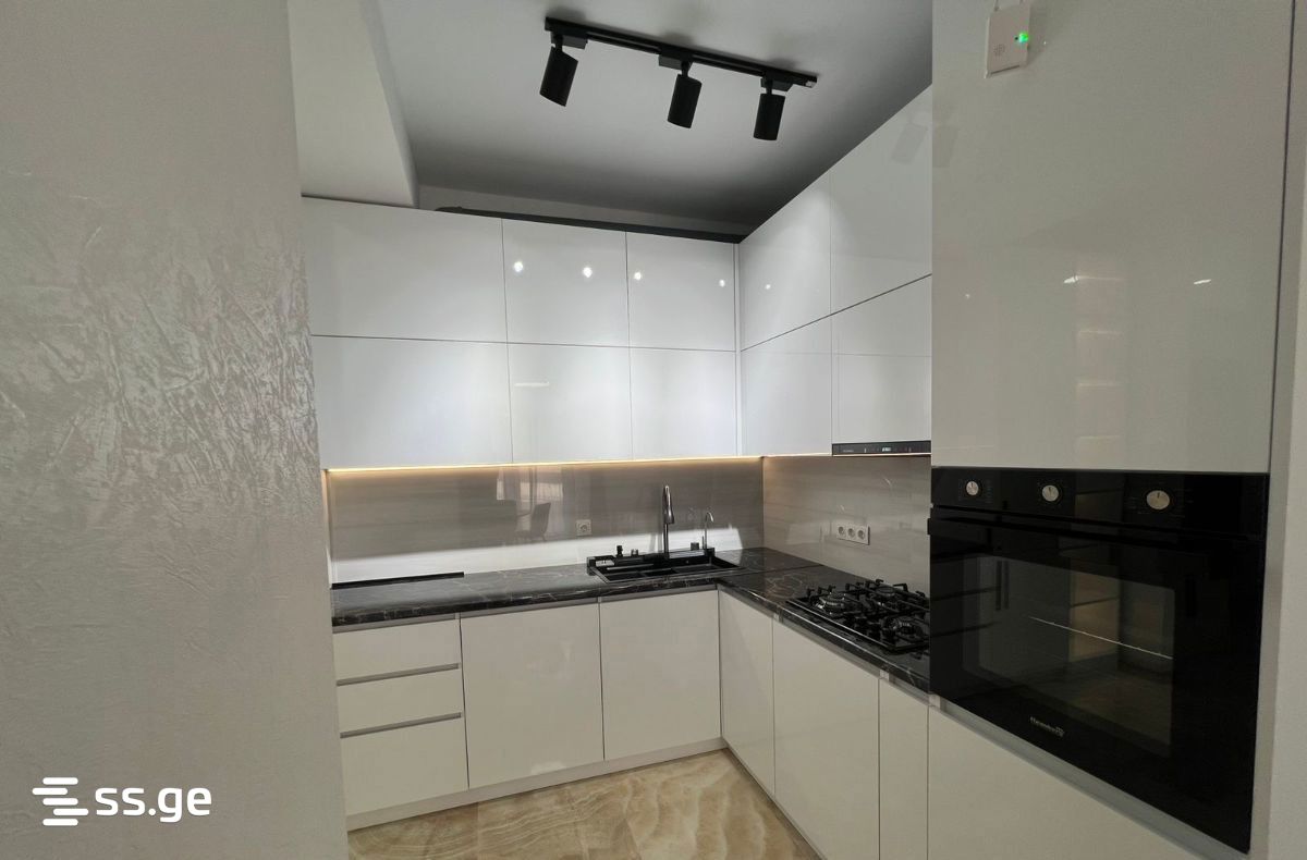 Shengelia st. 6 - 3 rooms