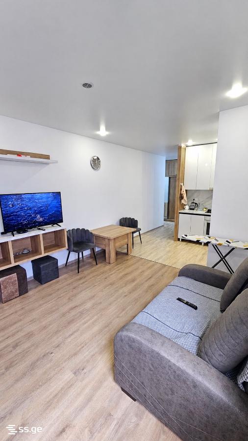 5 - 2 rooms