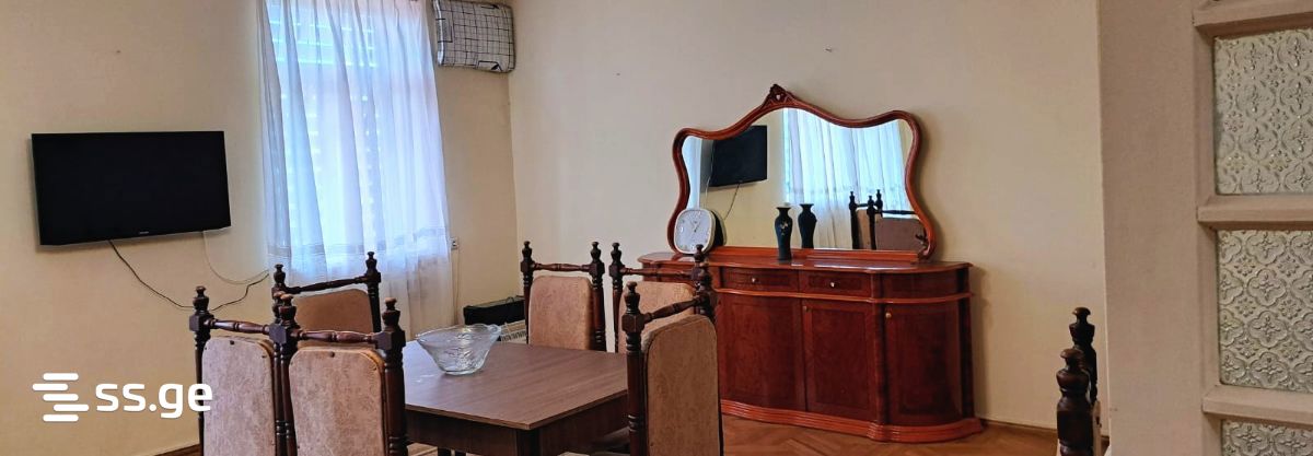 Sh. Rustaveli Ave. 41 - 3 rooms
