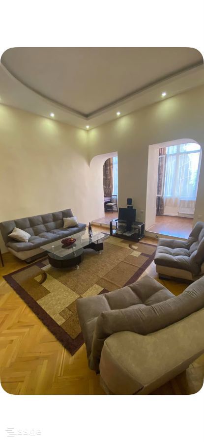 iashvili st. 3 - 2 rooms