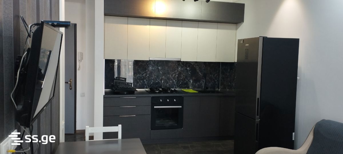 Khergiani st. 5 - 2 rooms