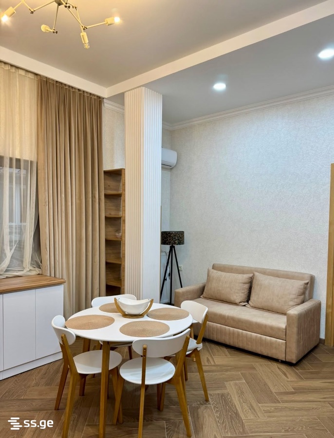 Kandelaki St. 2 - 3 rooms