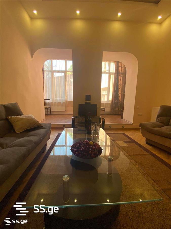 iashvili st. 5 - 2 rooms
