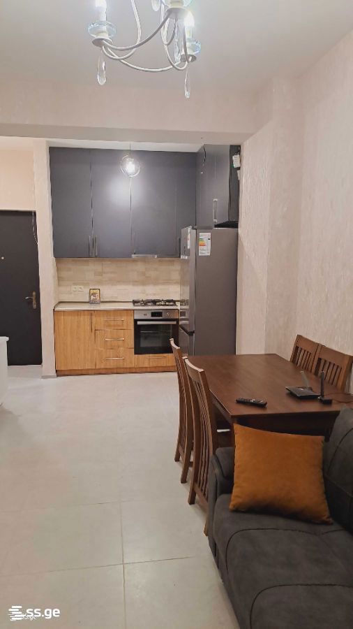 khizanishvili st. 1 - 2 rooms
