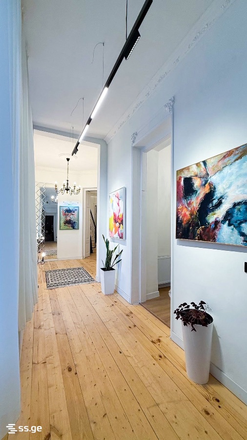 tovstonogov st. 10 - 5 rooms