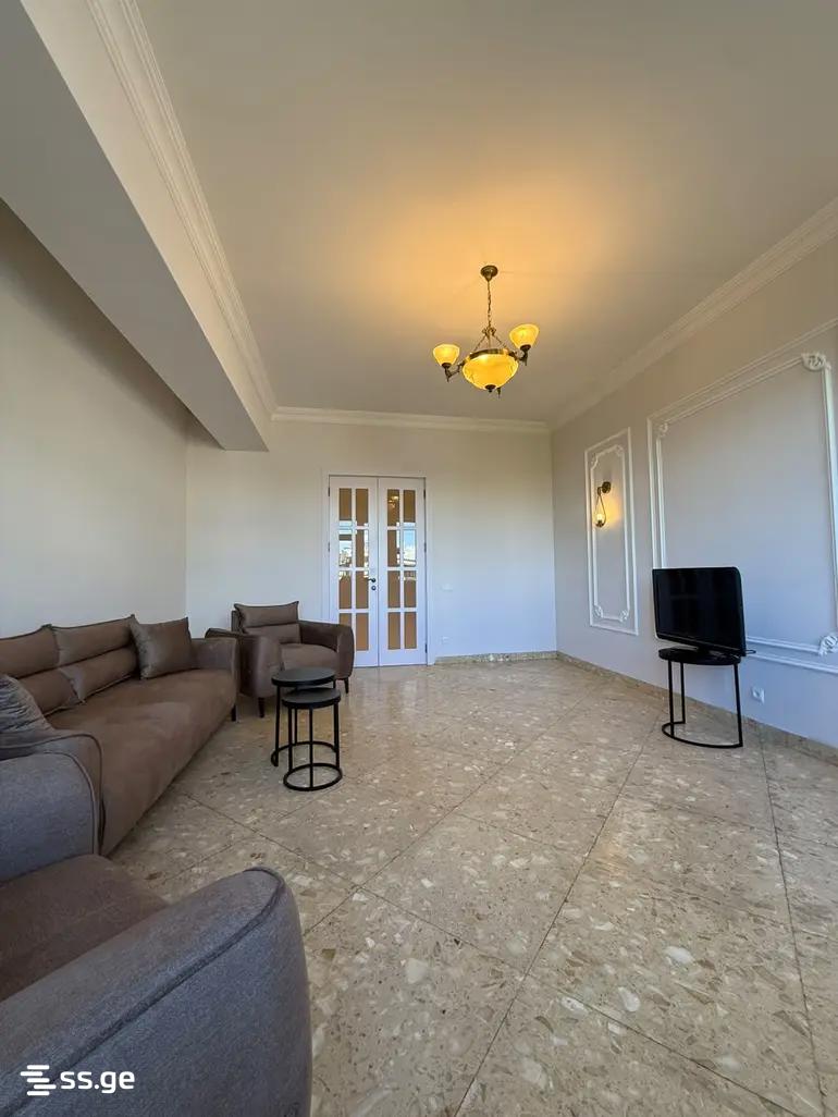 kostava st. - 3 rooms