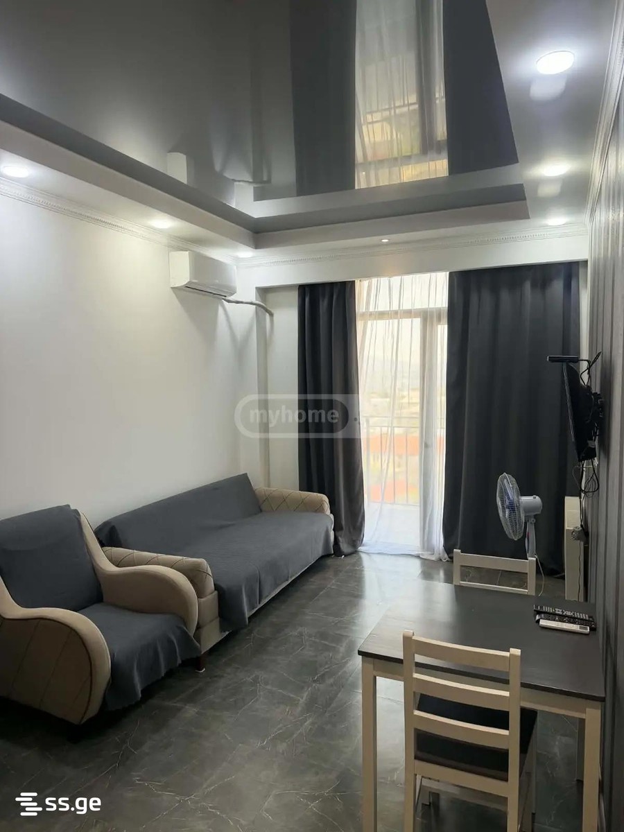 Khergiani st. 5 - 2 rooms