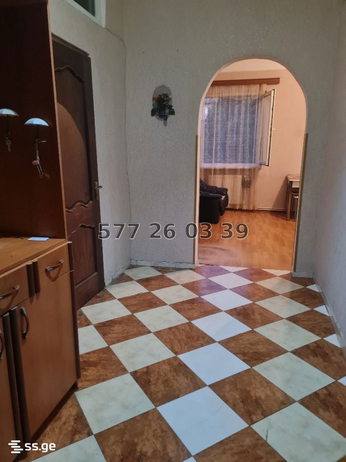 sakviri st. 4 - 4 rooms