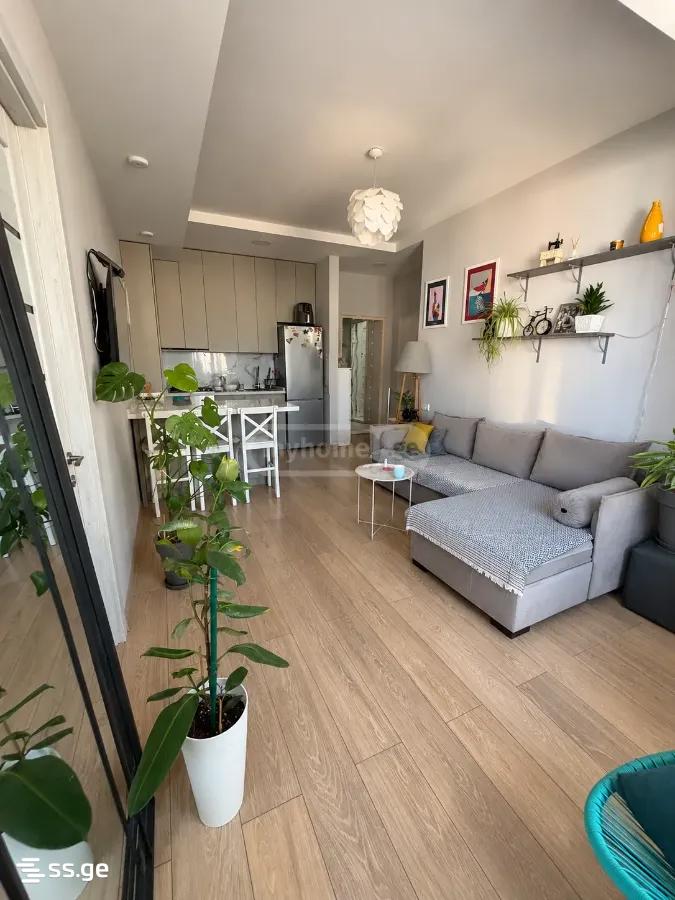 giorgi brtskinvale st. 8 - 3 rooms
