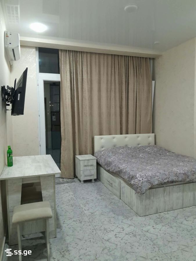 5 - 1 rooms