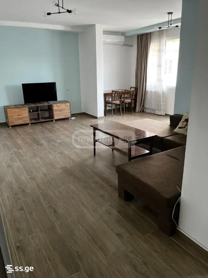 zestaponi st. 18 - 2 rooms