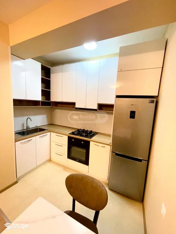 petre imeri st. 0 - 3 rooms