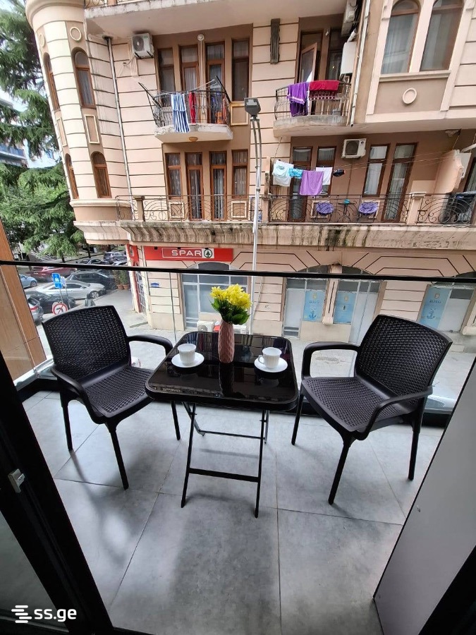 13 - 3 rooms