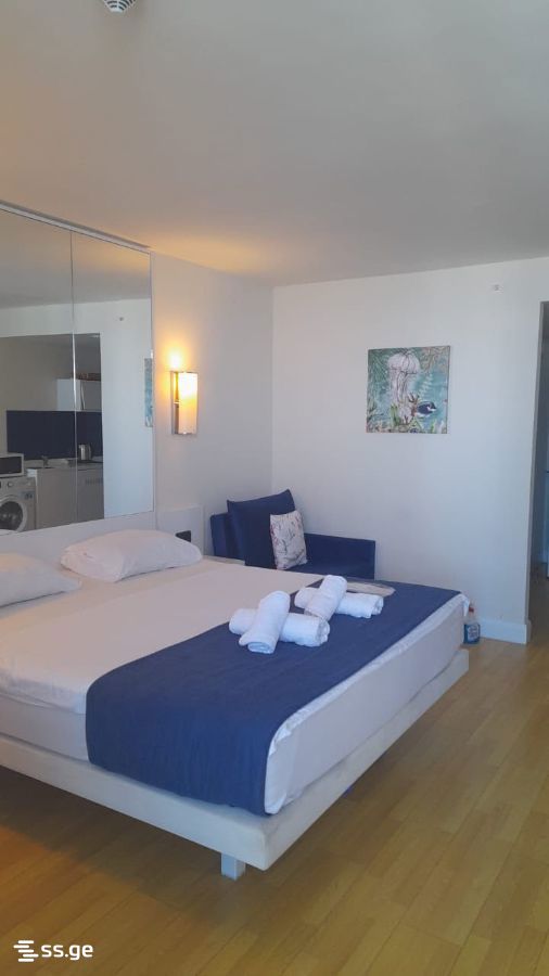 Khimshiashvili st. 7ბ - 1 rooms
