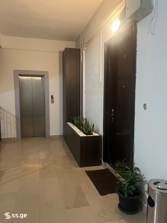 ingorokhva st. 1 - 5 rooms