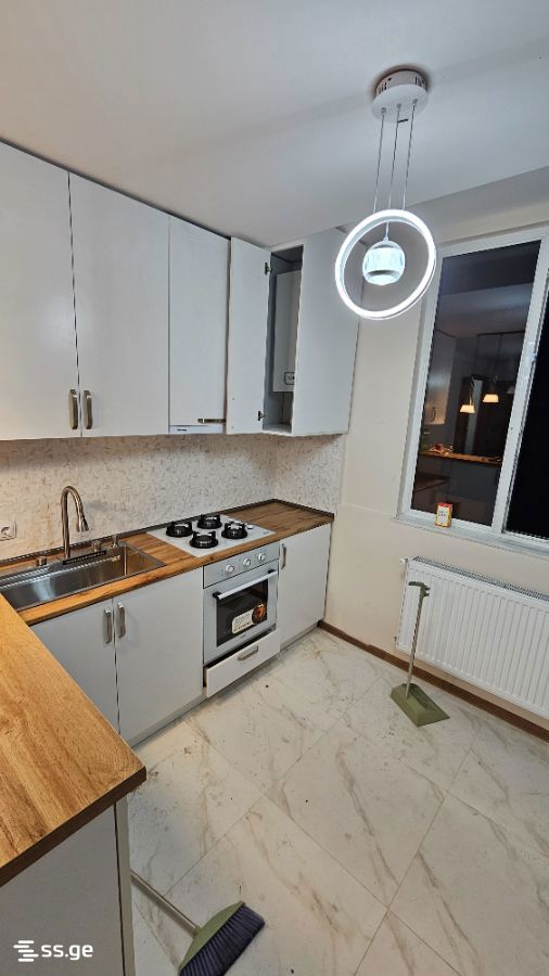 a.wereTlis avenue 91 - 4 rooms