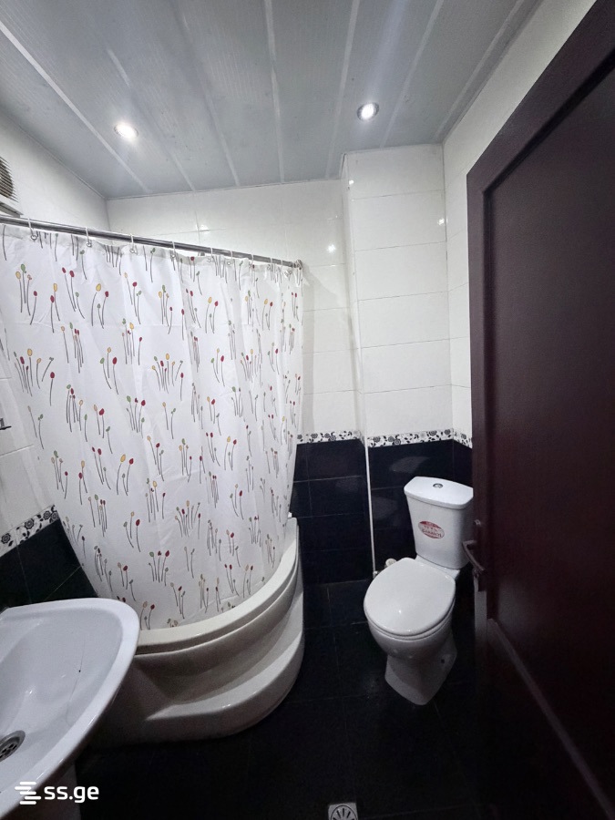 Sukhishvili st. 312 - 3 rooms