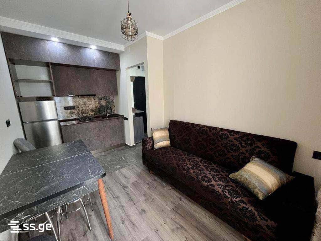 Takaishvili Street 51/53 - 2 rooms