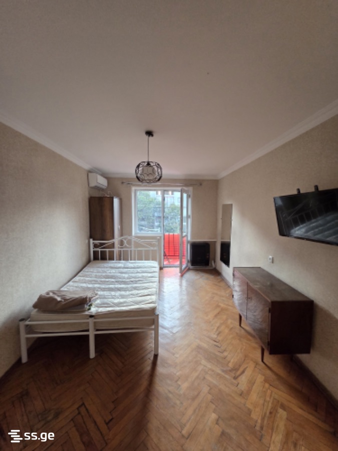 Tamarashvili st. (Saburtalo) 17 - 1 rooms