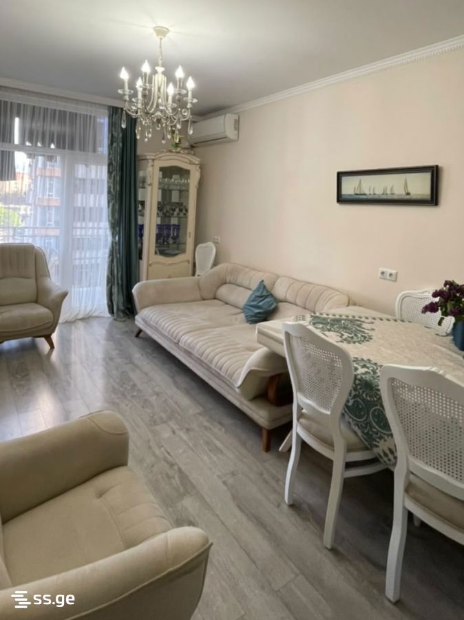 51 - 3 rooms