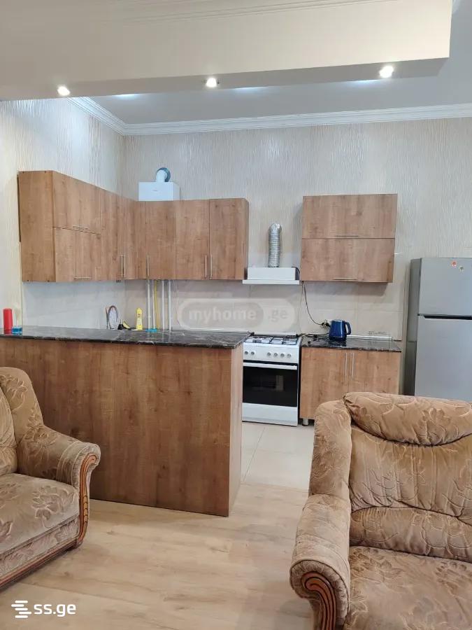 Kosmonavtebi coast 1 - 2 rooms
