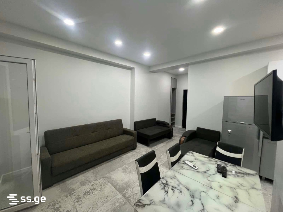 Sh. Inasaridze St. 10 - 2 rooms