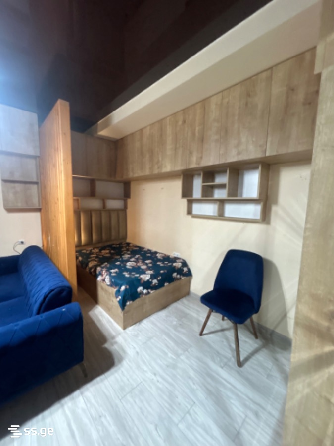10 - 1 rooms