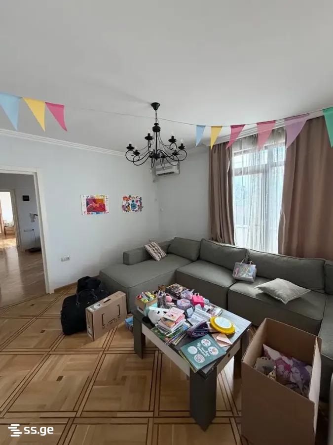 Belinsky st. 4 - 6 rooms