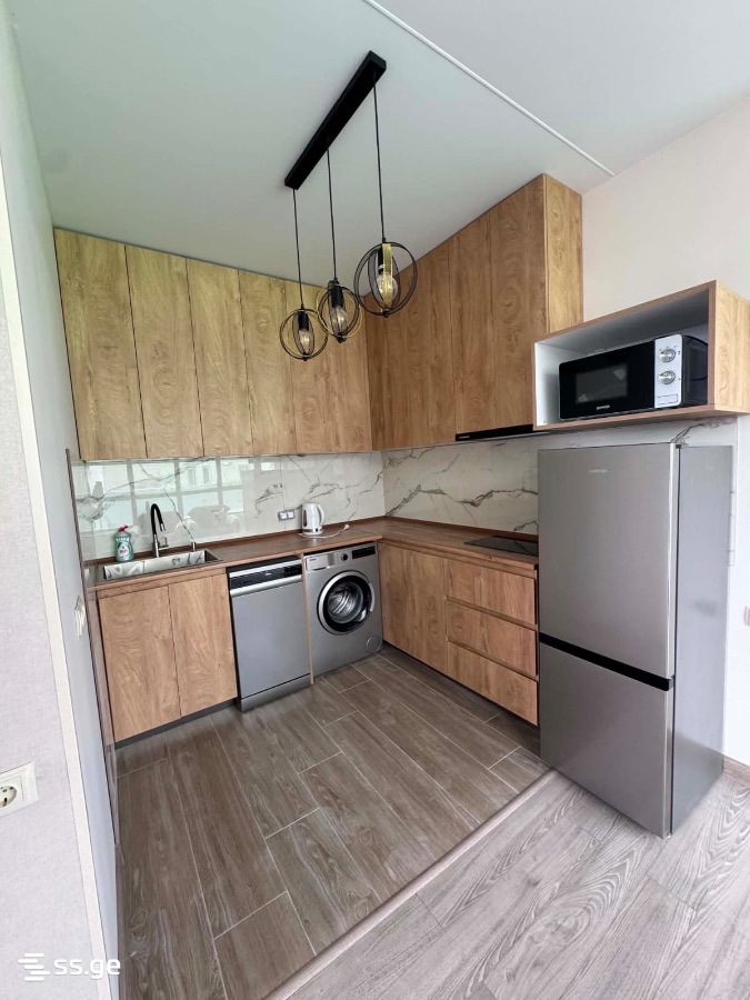 18 - 3 rooms