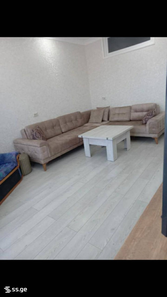 49 - 4 rooms