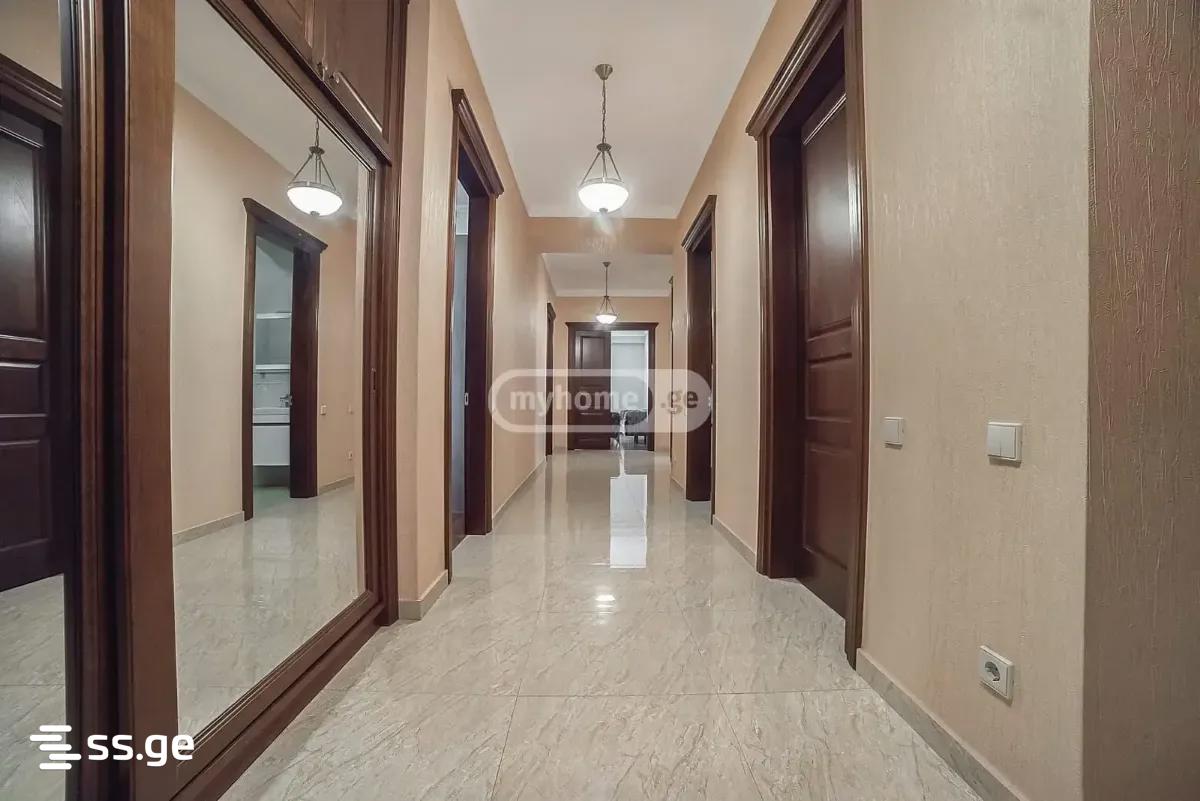 kuchishvili st. დ - 4 rooms