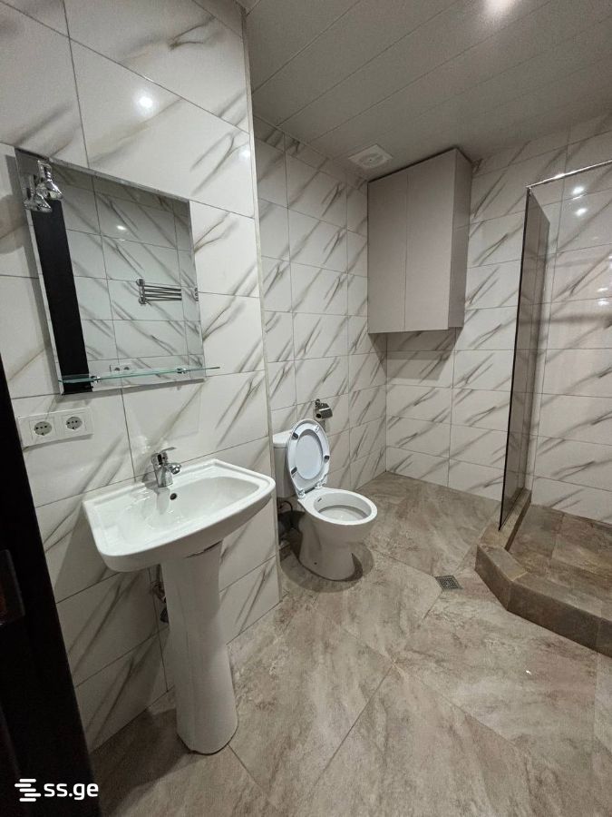 kaloubani st. 18 - 4 rooms