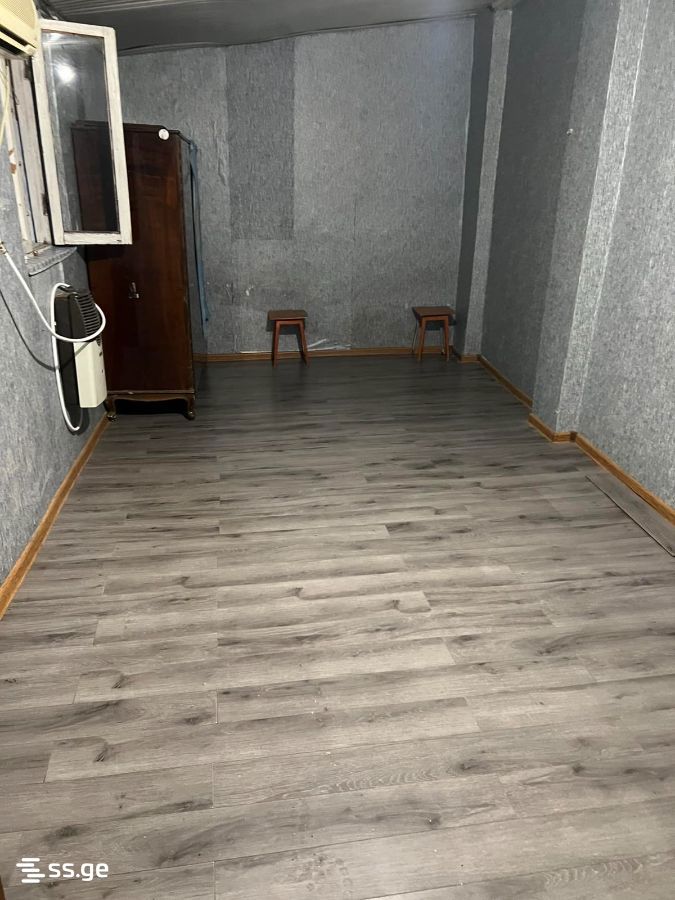 poti st. 1 - 1 rooms