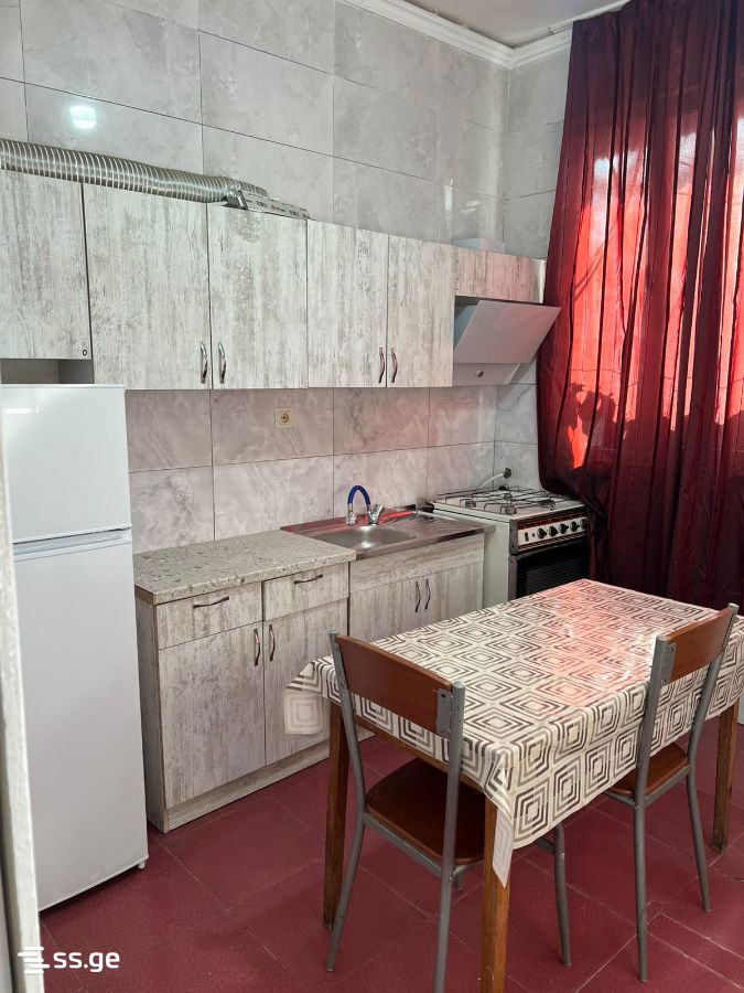 bezhanishvili st. 80 - 1 rooms