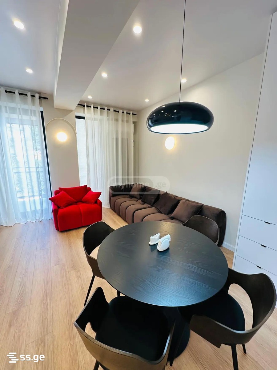 nucubidze st. 195 - 3 rooms